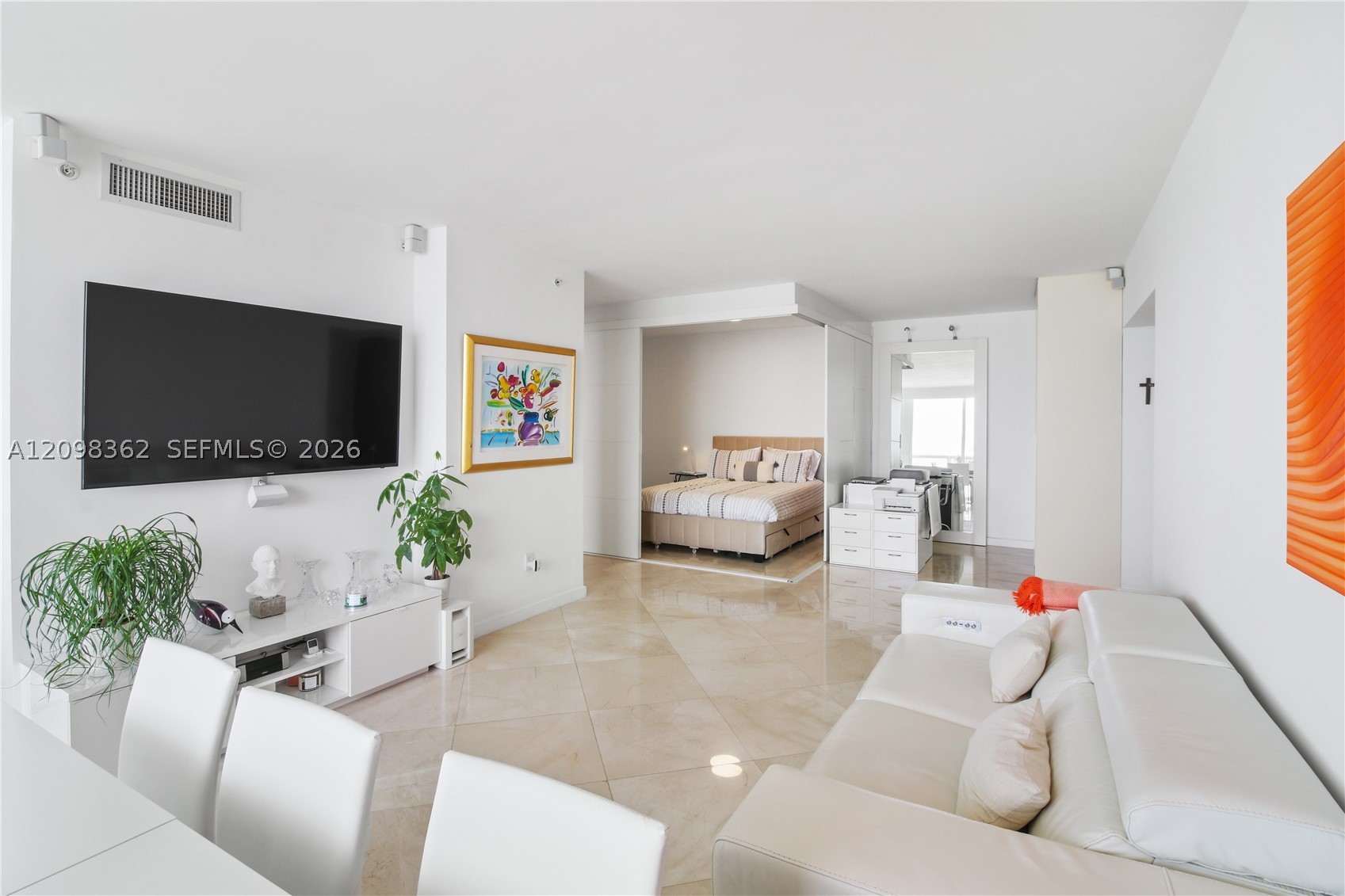 6365 Collins Ave #3909, Miami Beach FL 33141