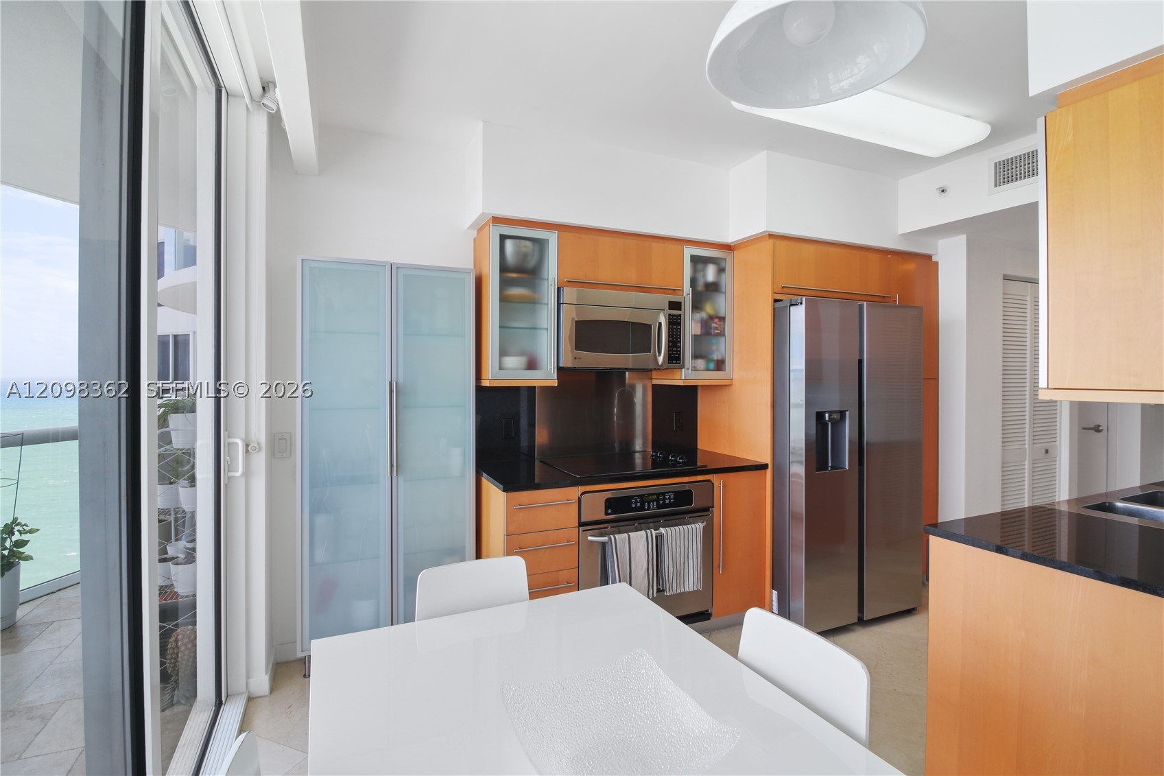 6365 Collins Ave #3909, Miami Beach FL 33141
