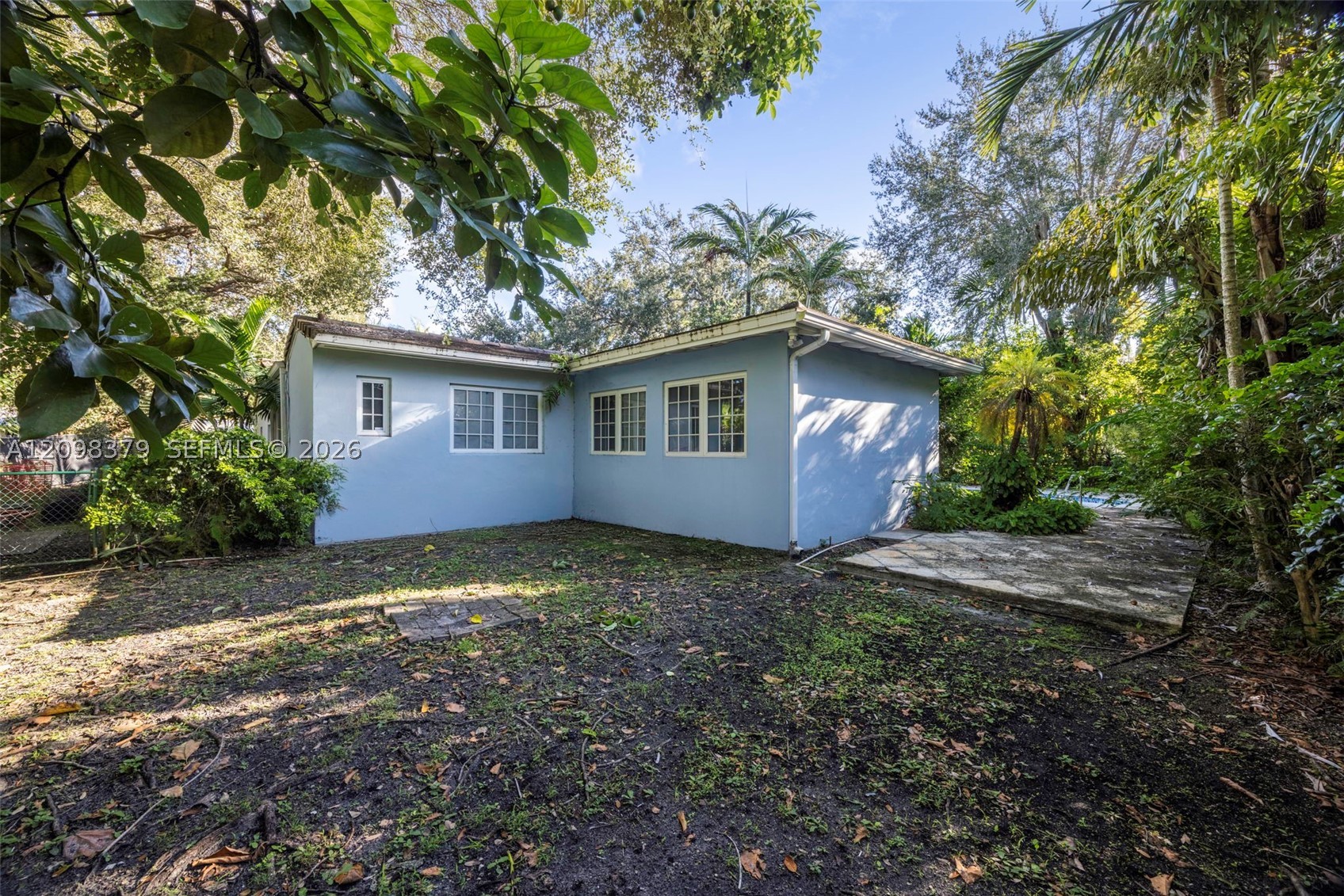 1410 Cantoria Ave, Coral Gables FL 33146
