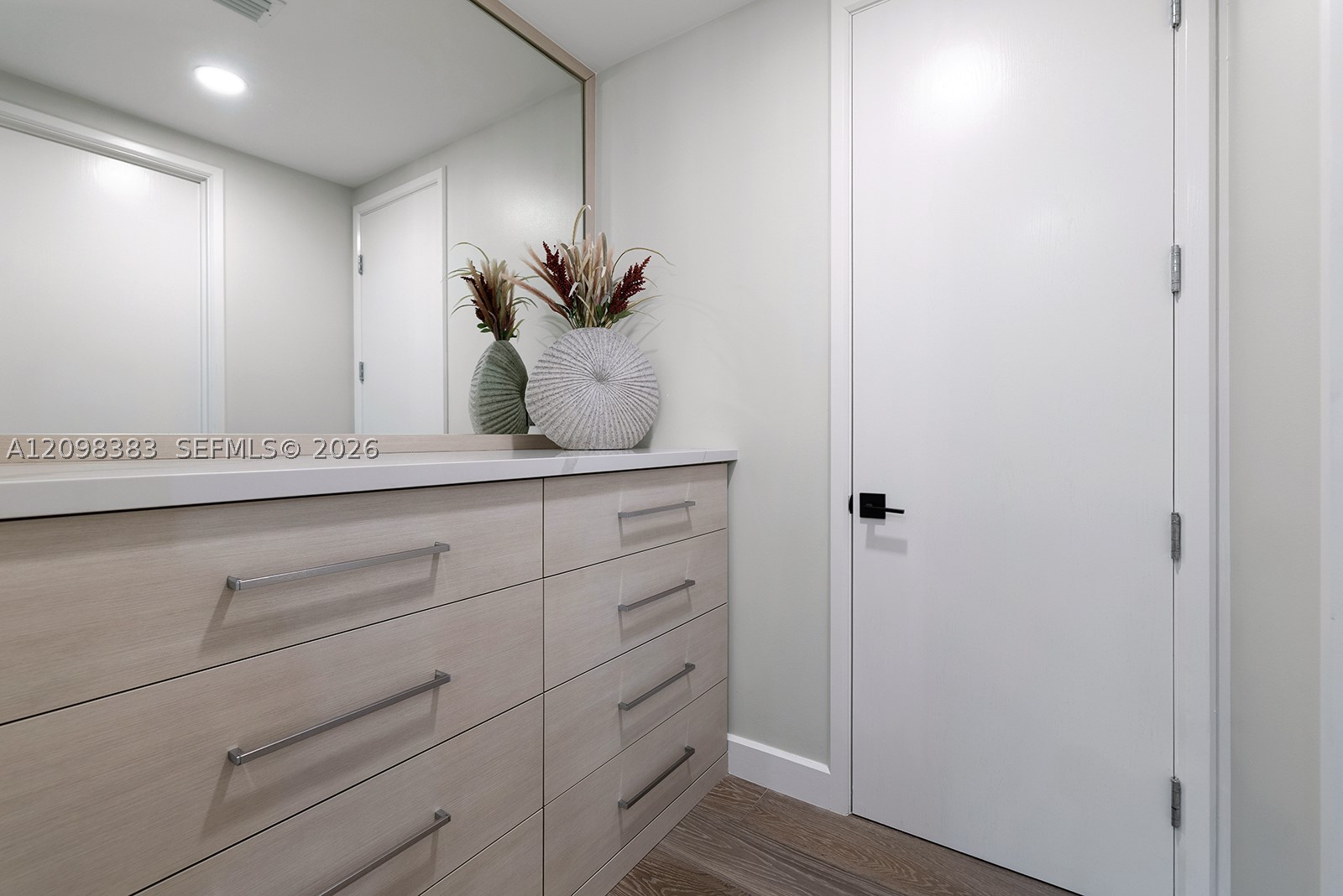 2965 Surrey Ln, Weston FL 33331