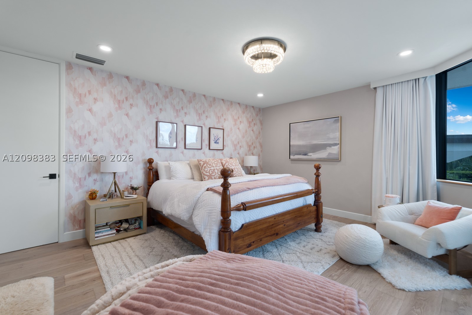 2965 Surrey Ln, Weston FL 33331
