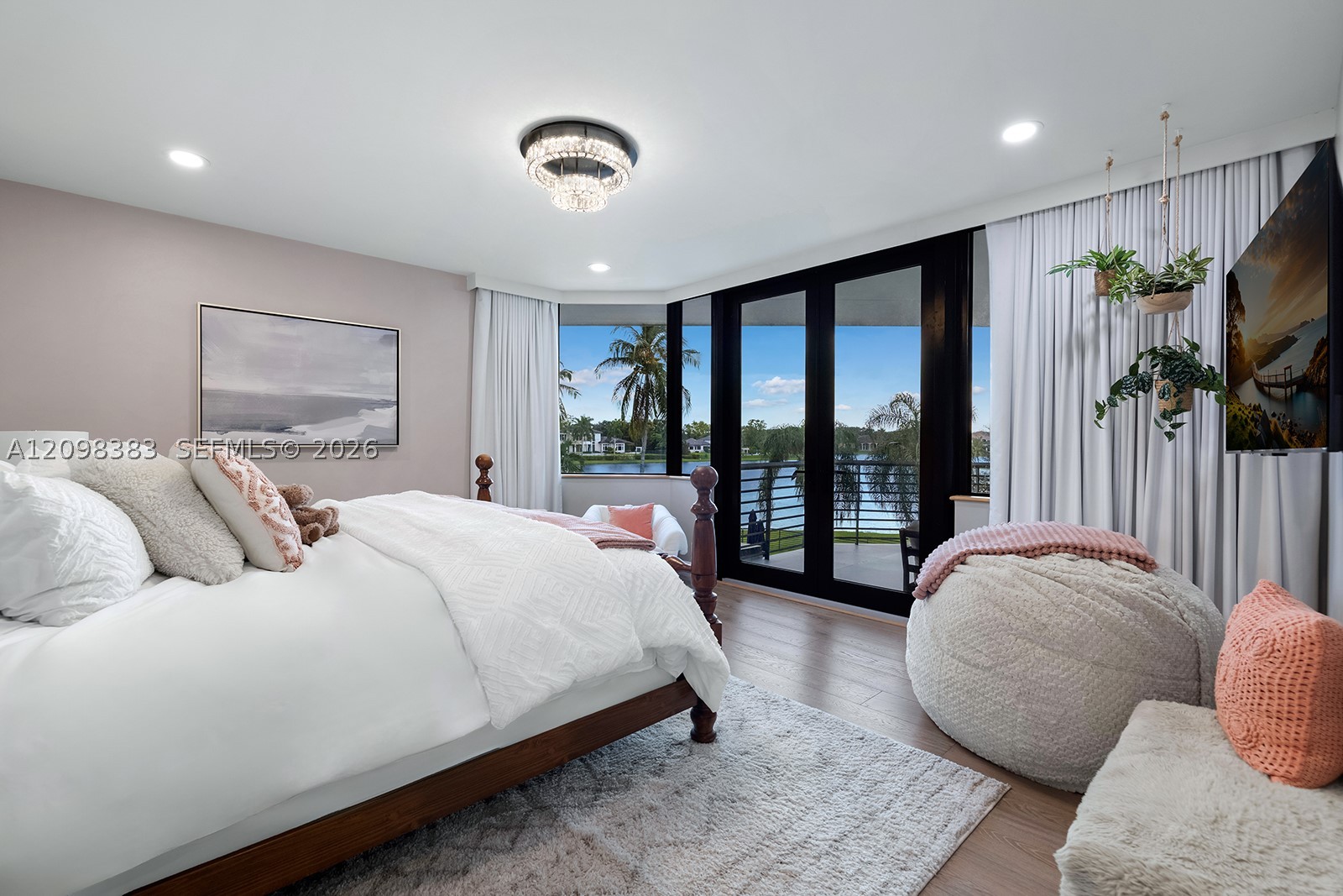 2965 Surrey Ln, Weston FL 33331