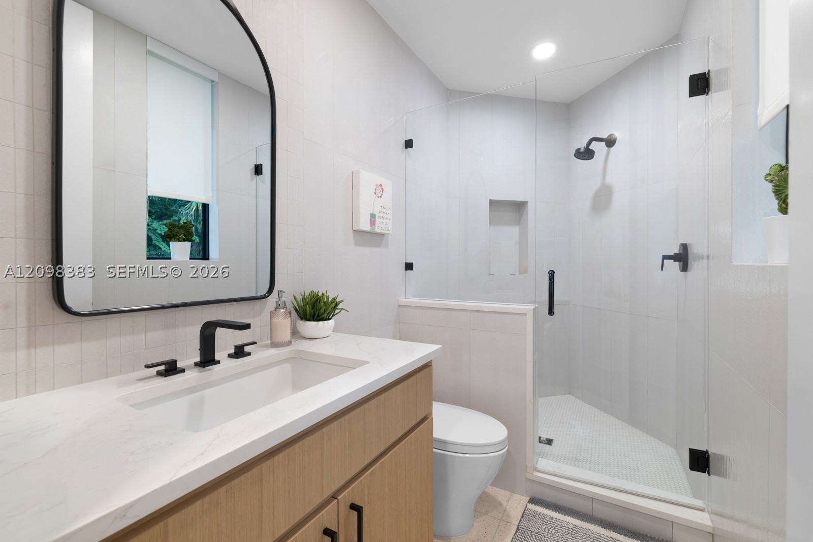 2965 Surrey Ln, Weston FL 33331