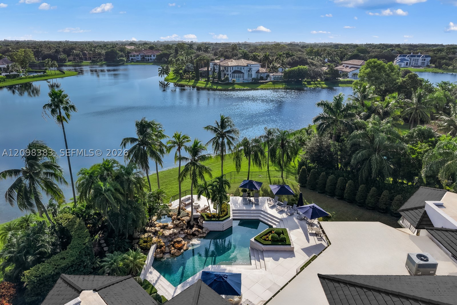 2965 Surrey Ln, Weston FL 33331
