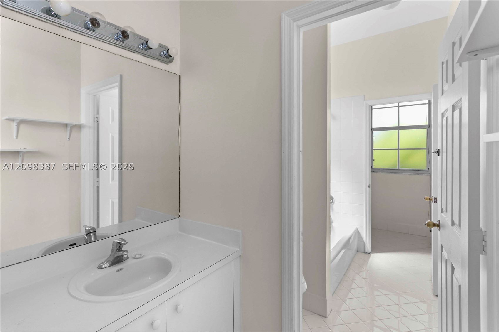 2001 NE 40th Rd #., Homestead FL 33033