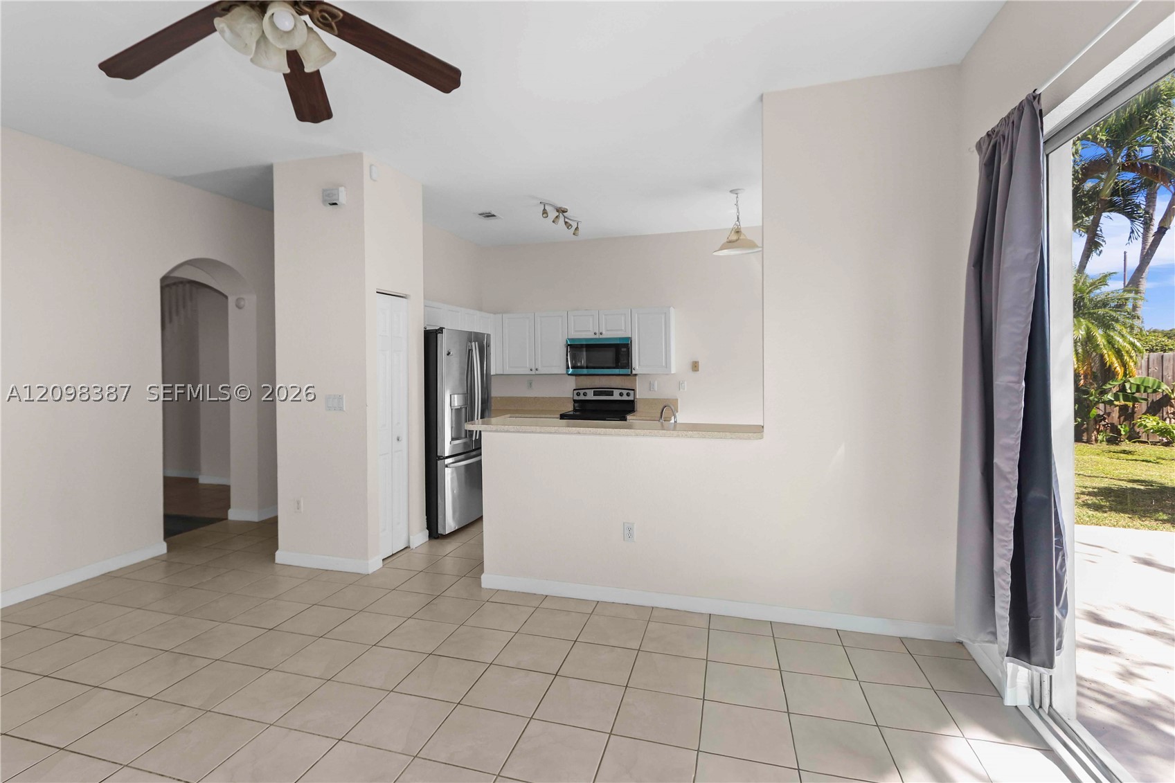 2001 NE 40th Rd #., Homestead FL 33033