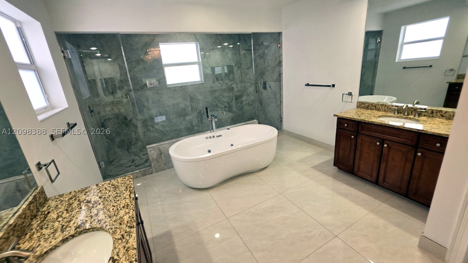 8870 NW 99th Ave #8870, Doral FL 33178