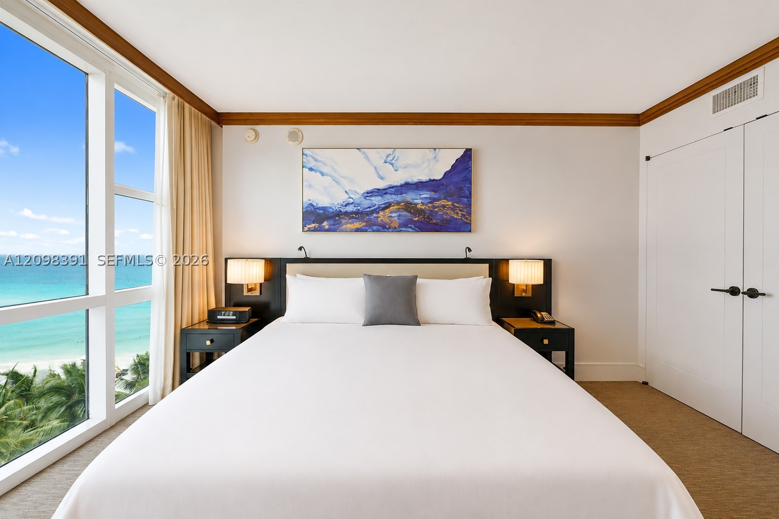 6801 Collins Ave #802, Miami Beach FL 33141