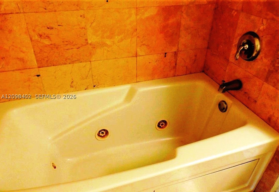 1800 N Bayshore Dr #3405, Miami FL 33132