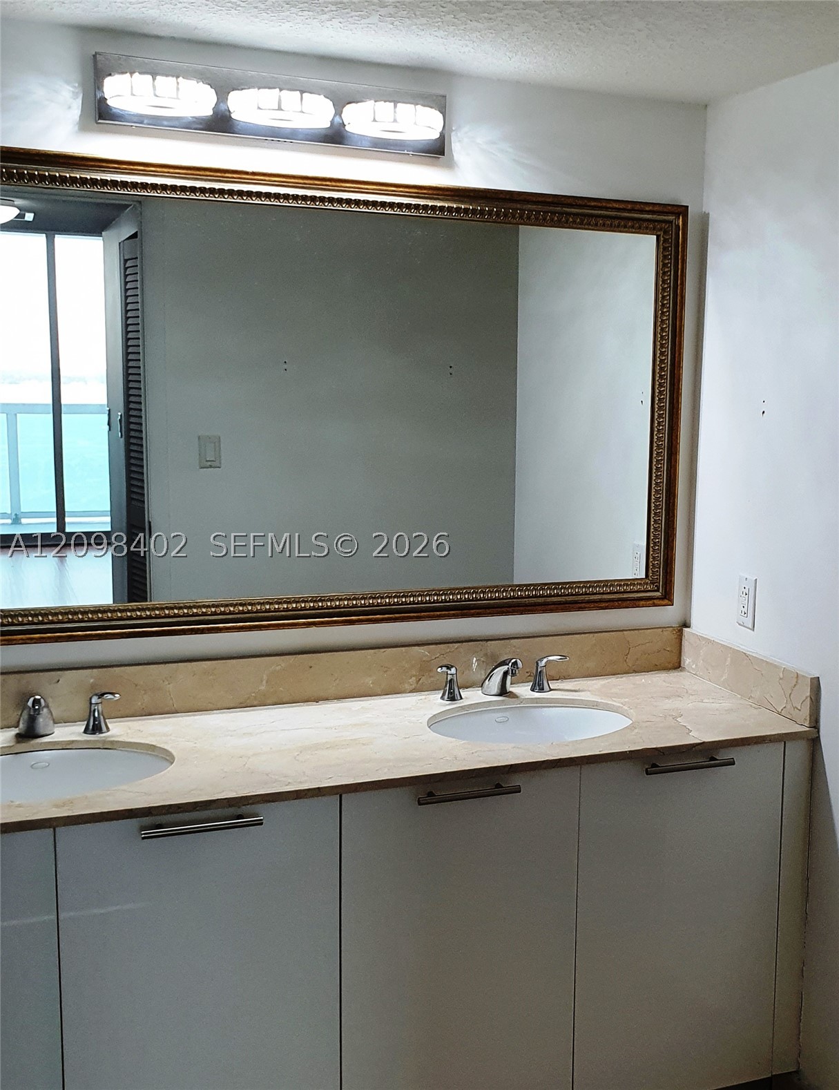 1800 N Bayshore Dr #3405, Miami FL 33132