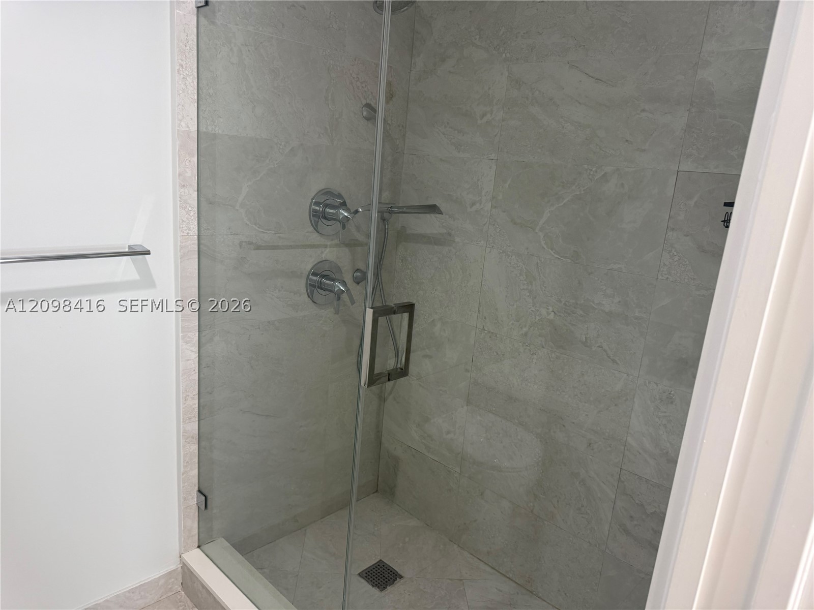 488 NE 18TH St #3104, Miami FL 33132