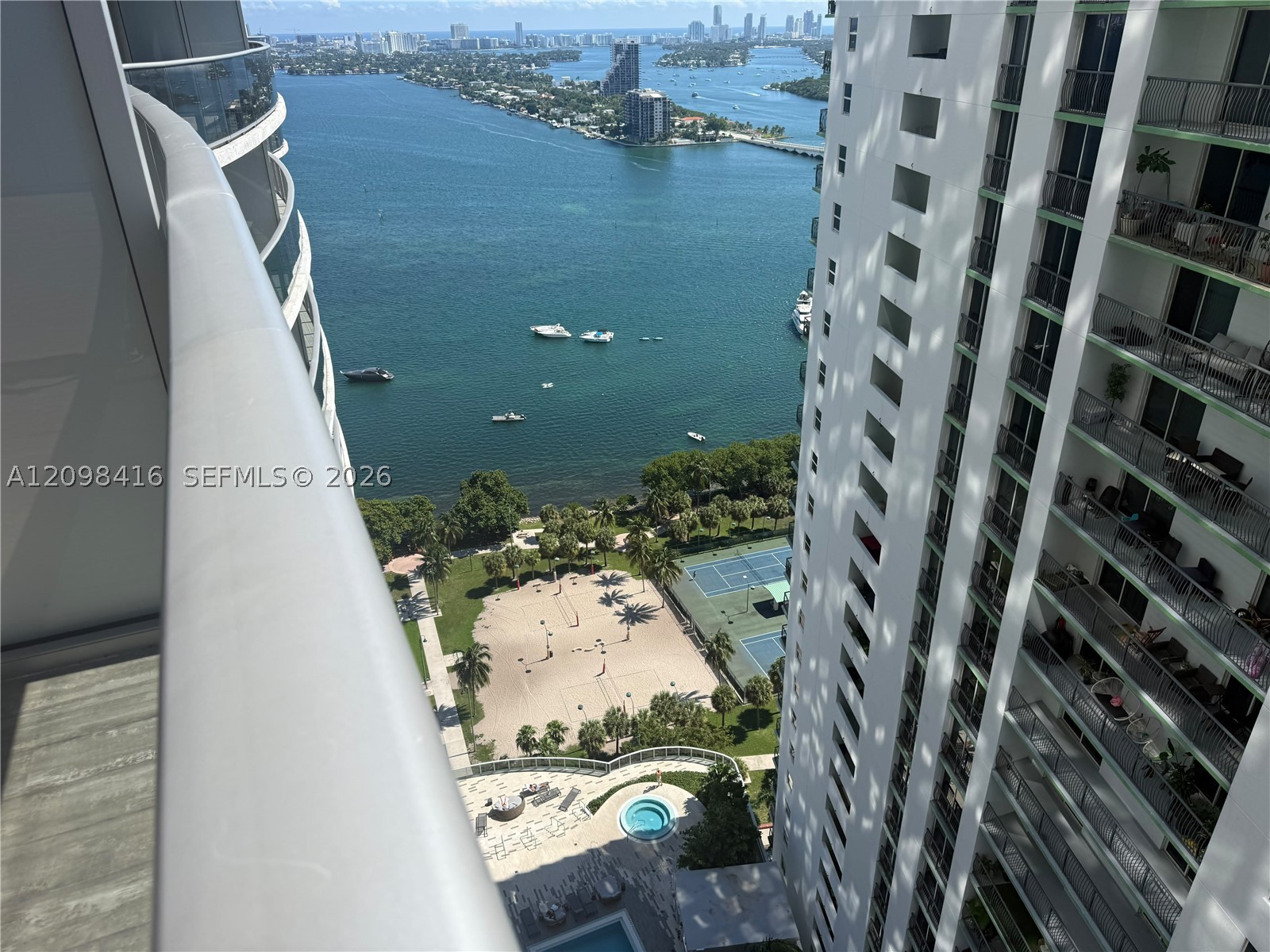 488 NE 18TH St #3104, Miami FL 33132