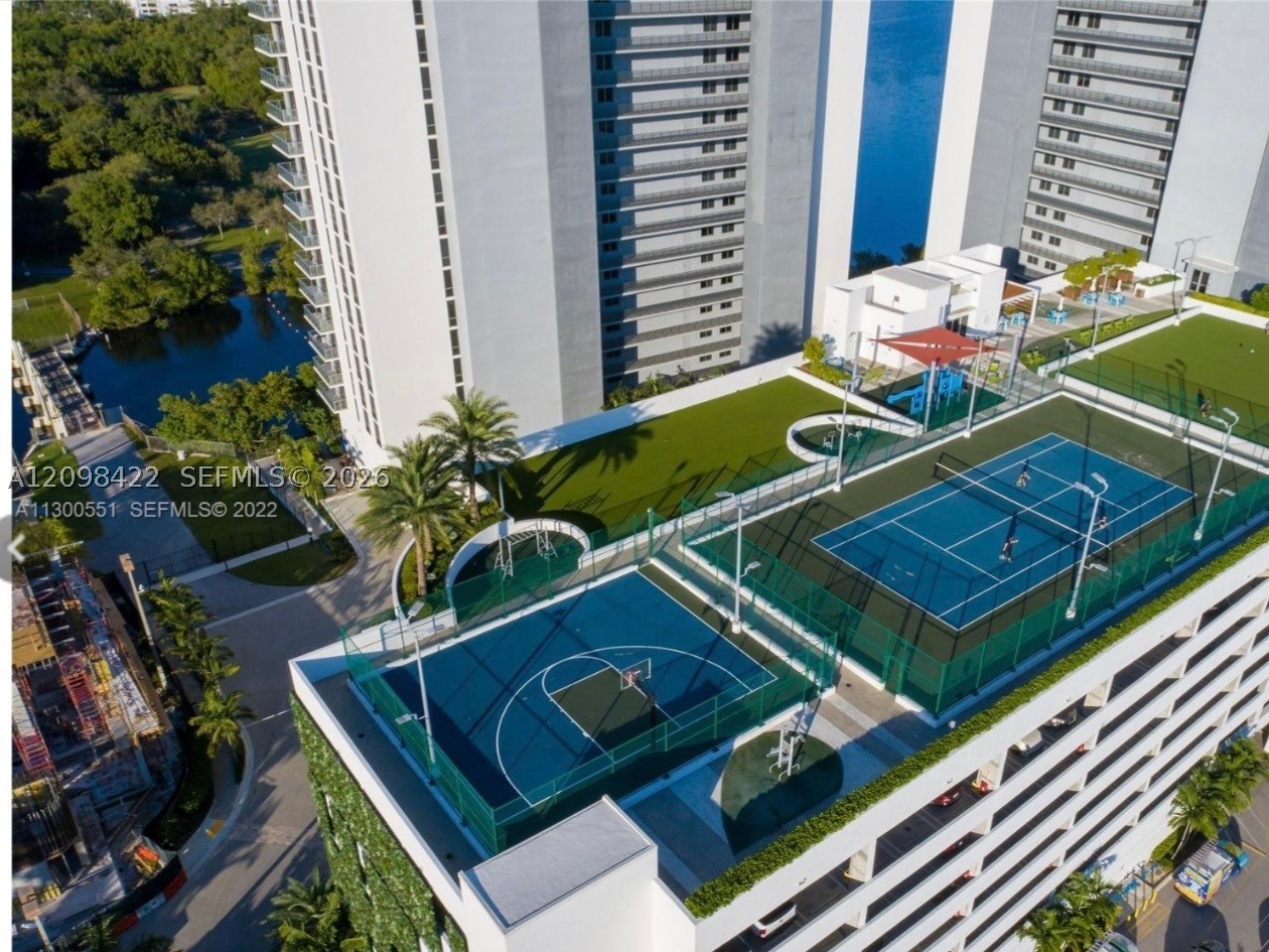 16385 Biscayne Blvd #1006, North Miami Beach FL 33160