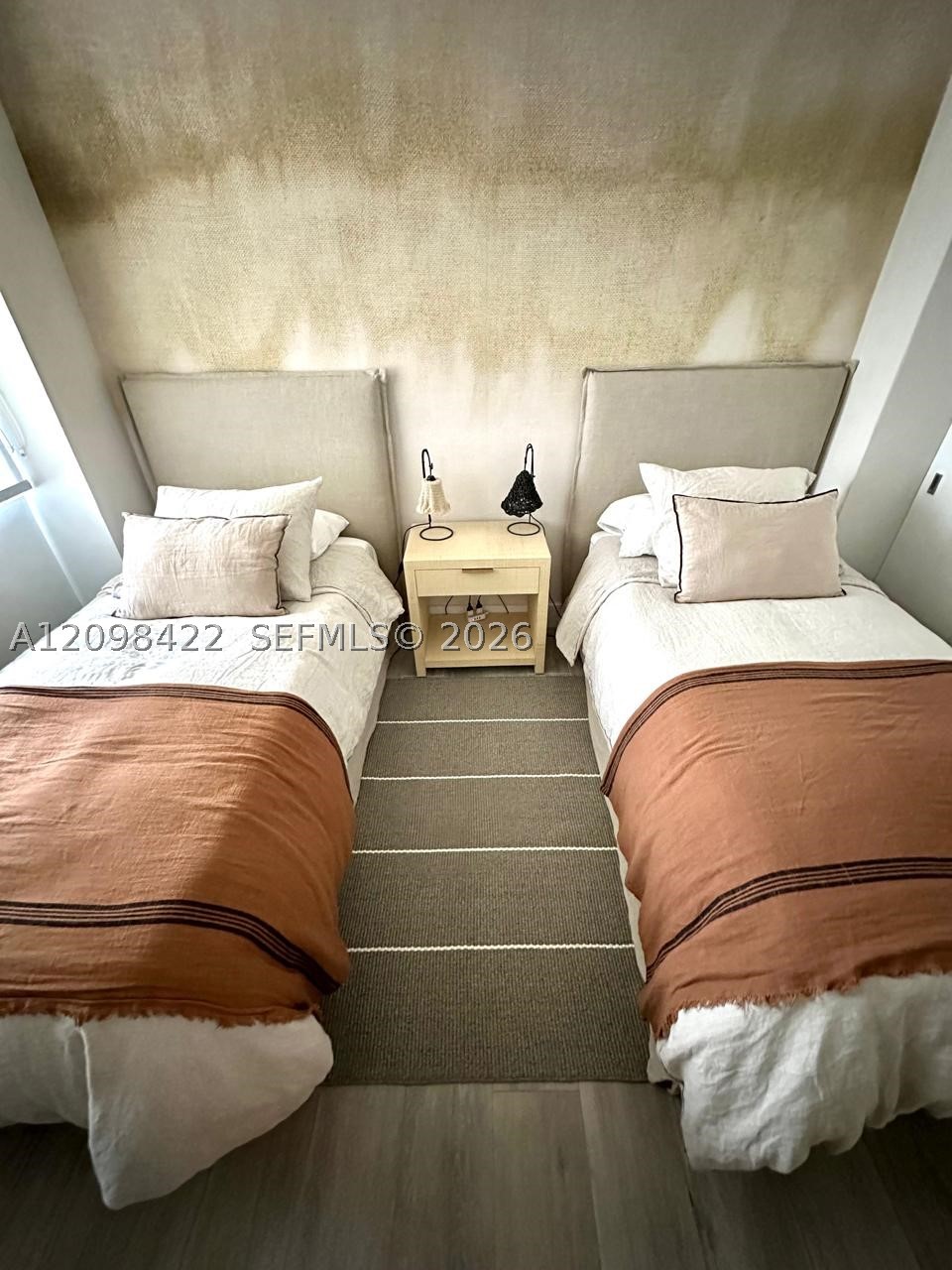 16385 Biscayne Blvd #1006, North Miami Beach FL 33160