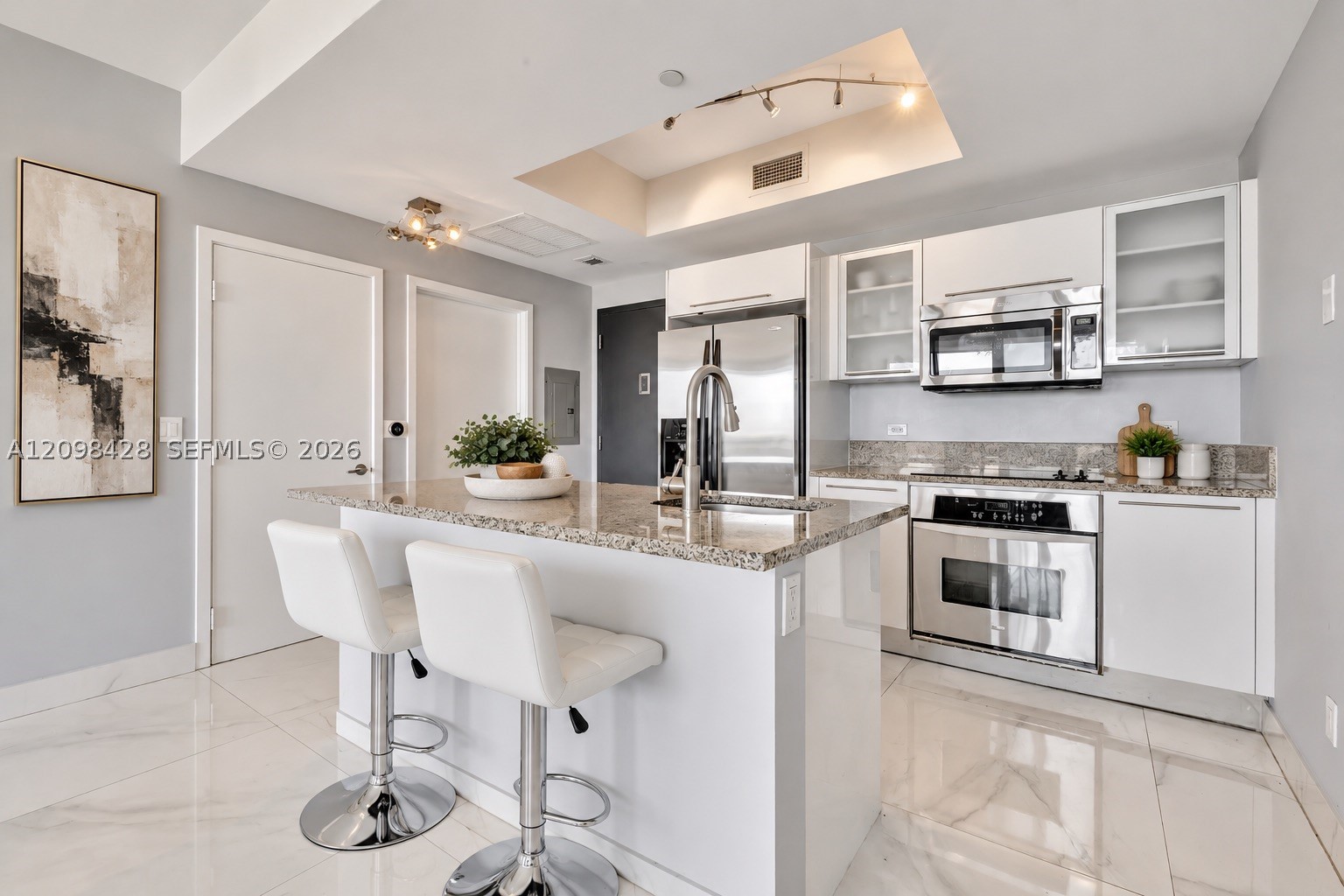 888 Biscayne Blvd #411, Miami FL 33132