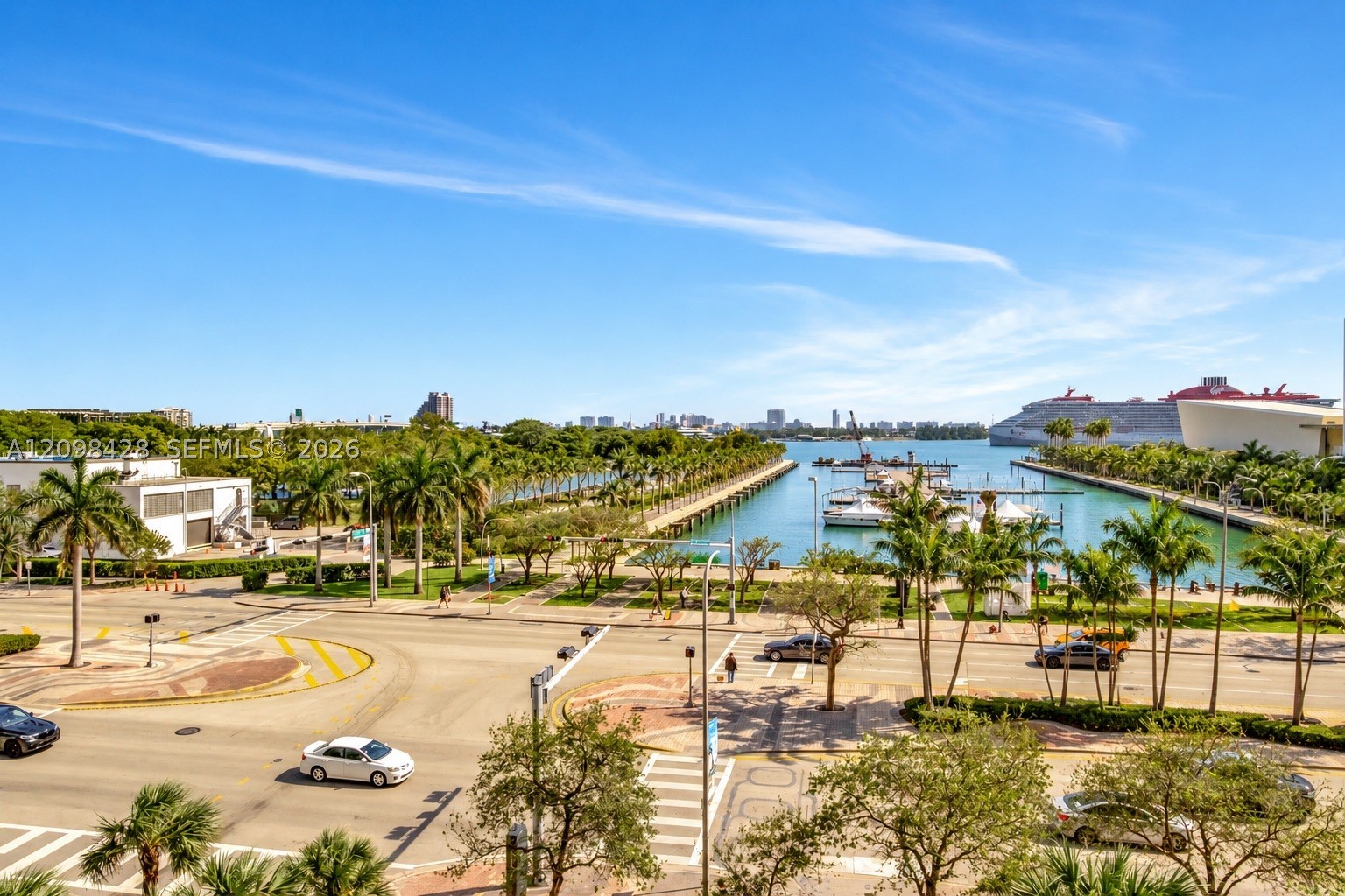 888 Biscayne Blvd #411, Miami FL 33132