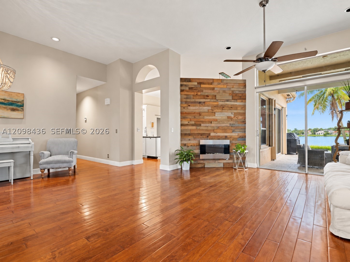 10938 Nashville Dr, Cooper City FL 33026