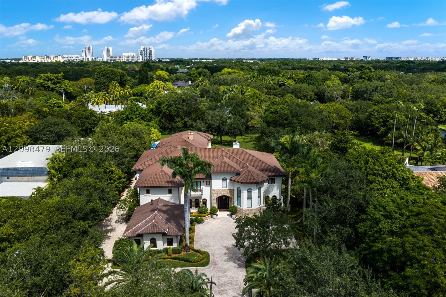 6645 SW 102nd St, Pinecrest FL 33156