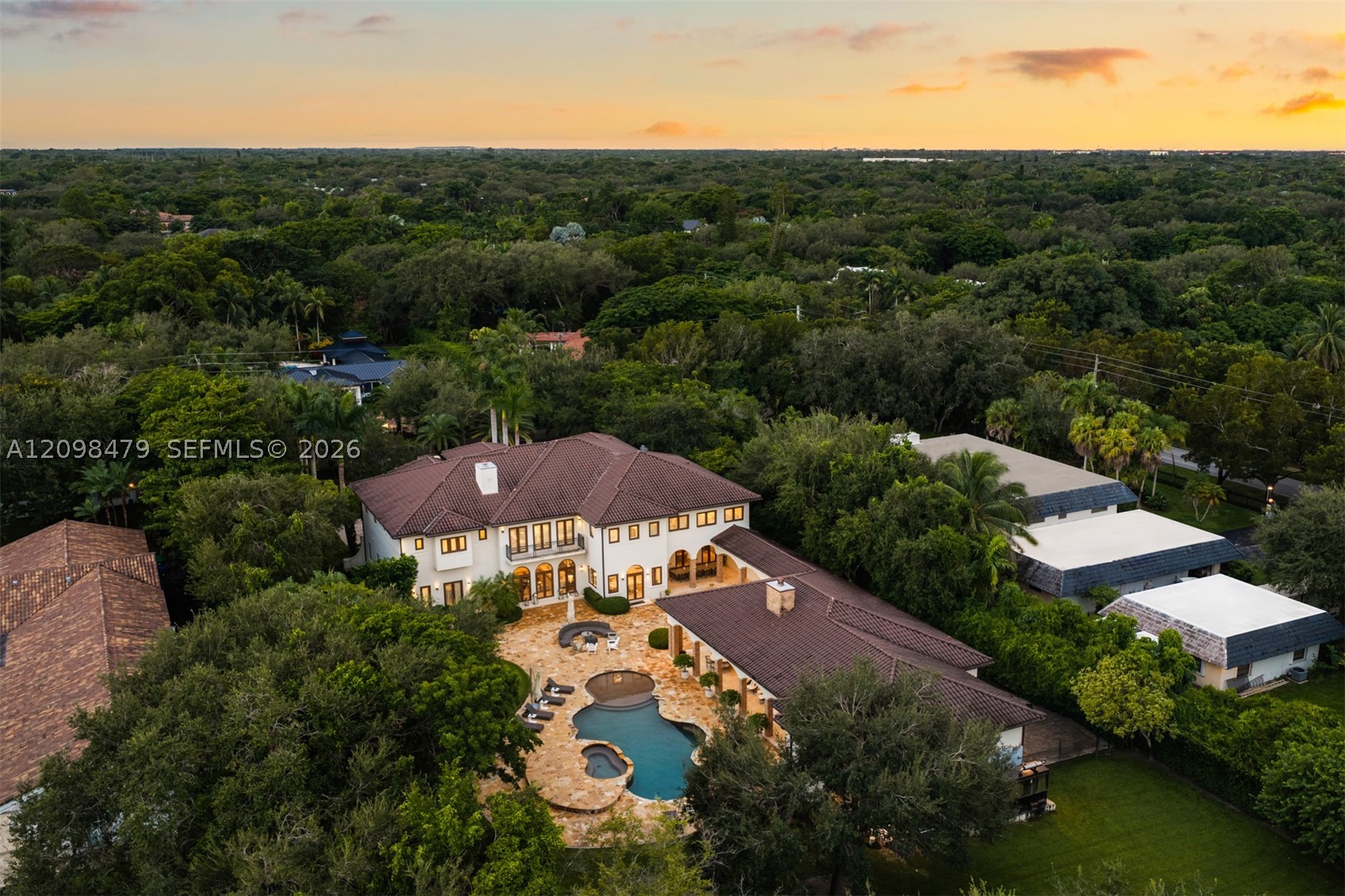 6645 SW 102nd St, Pinecrest FL 33156