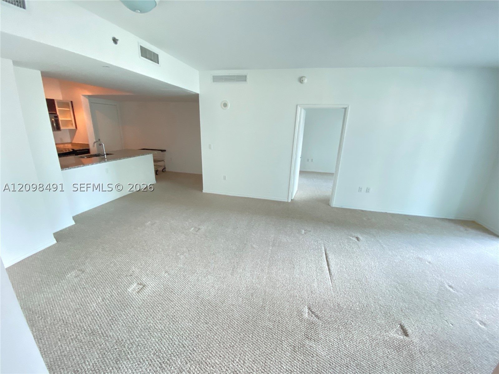 951 Brickell Ave #805, Miami FL 33131