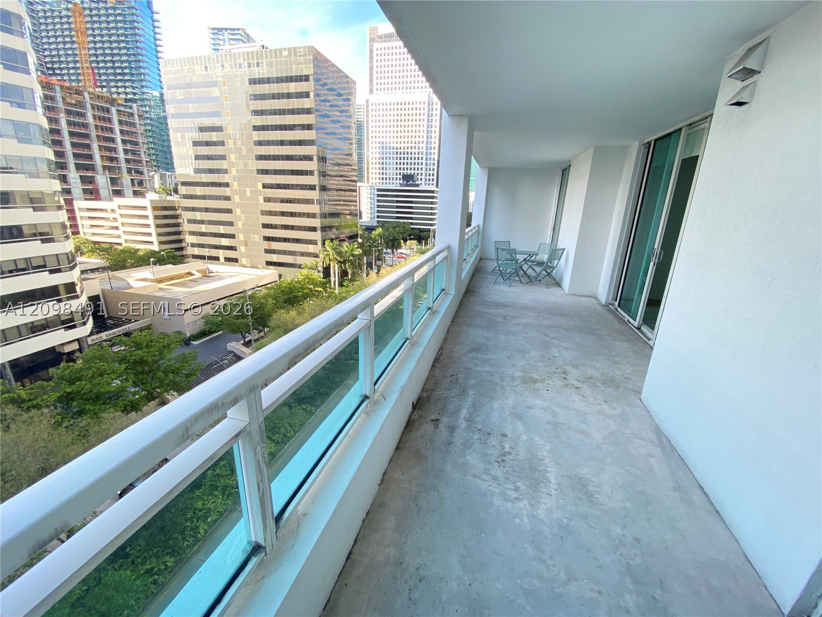 951 Brickell Ave #805, Miami FL 33131