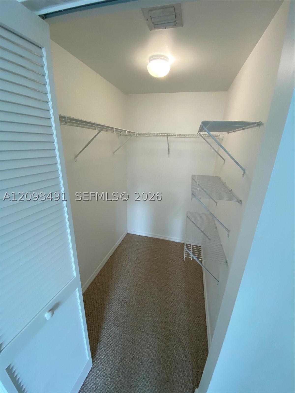 951 Brickell Ave #805, Miami FL 33131