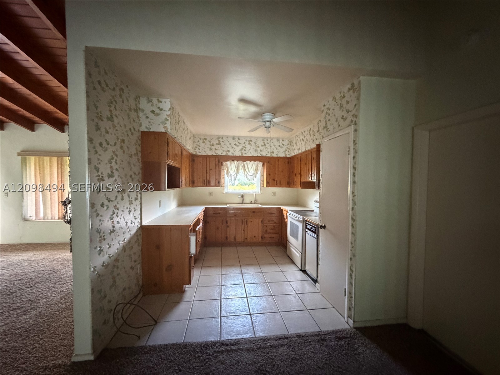 7743 SW 72nd Ct #7743, Miami FL 33143