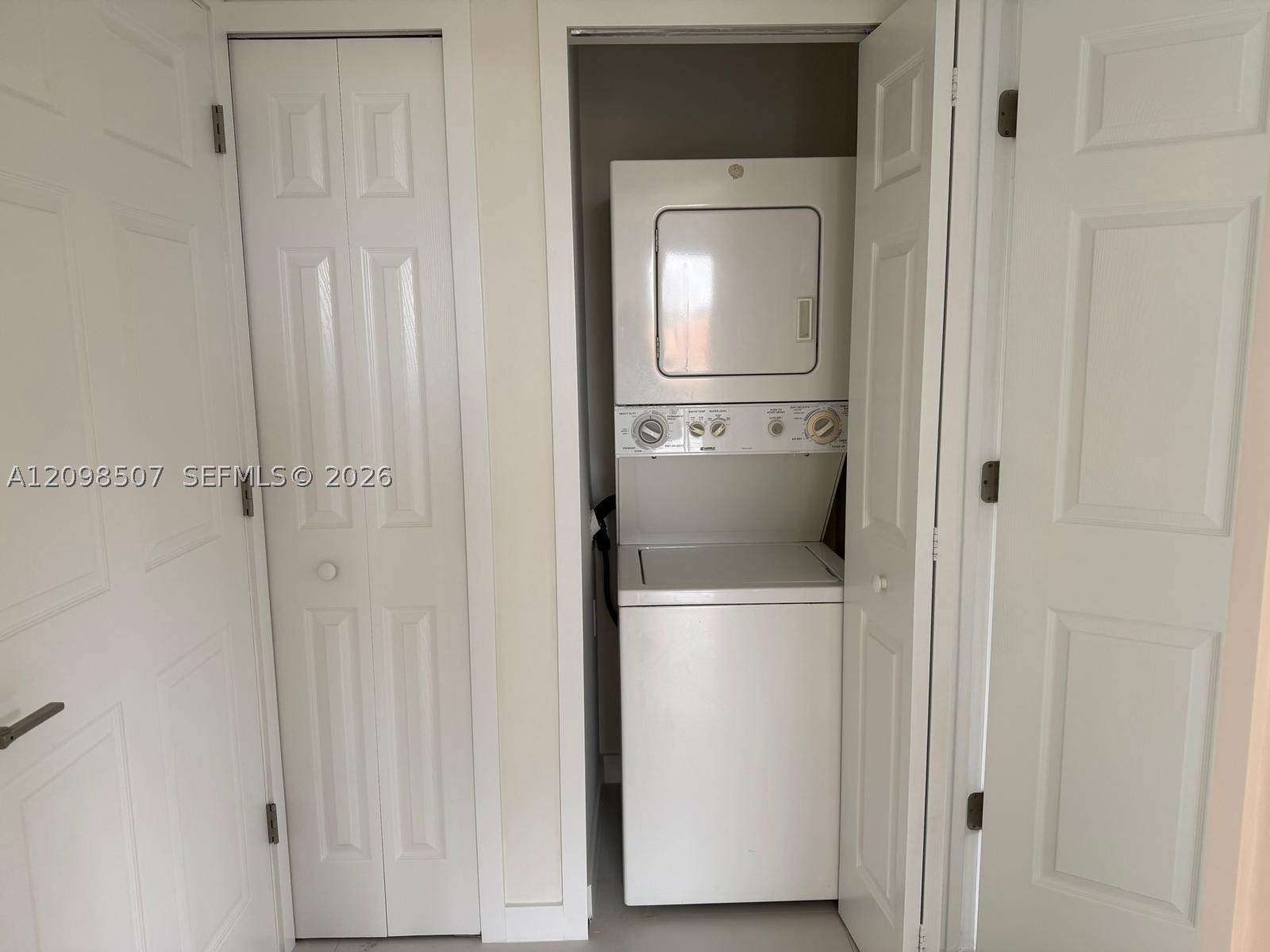 3500 Coral Way #614, Miami FL 33145