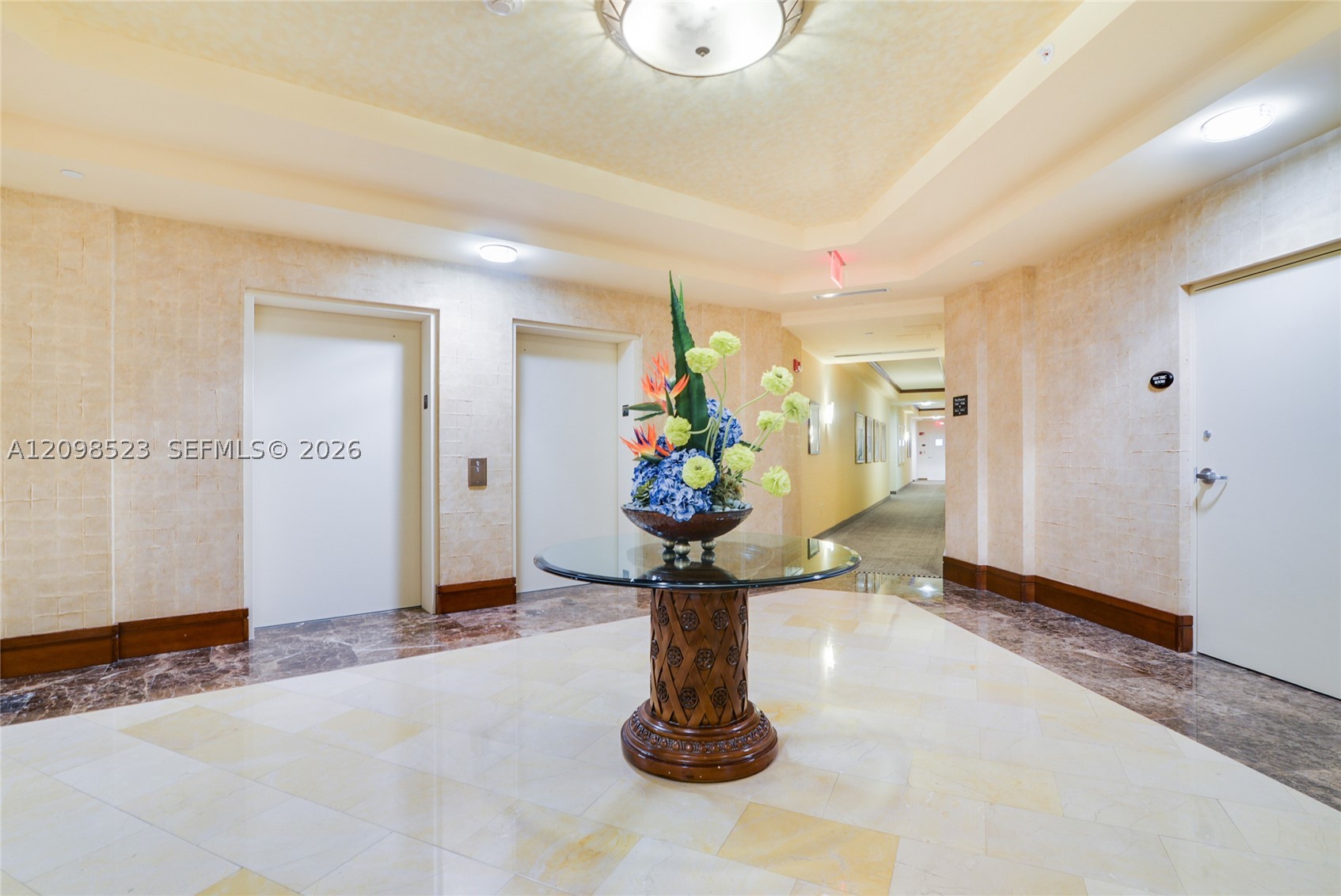 19501 W Country Club Dr #PH-02, Aventura FL 33180