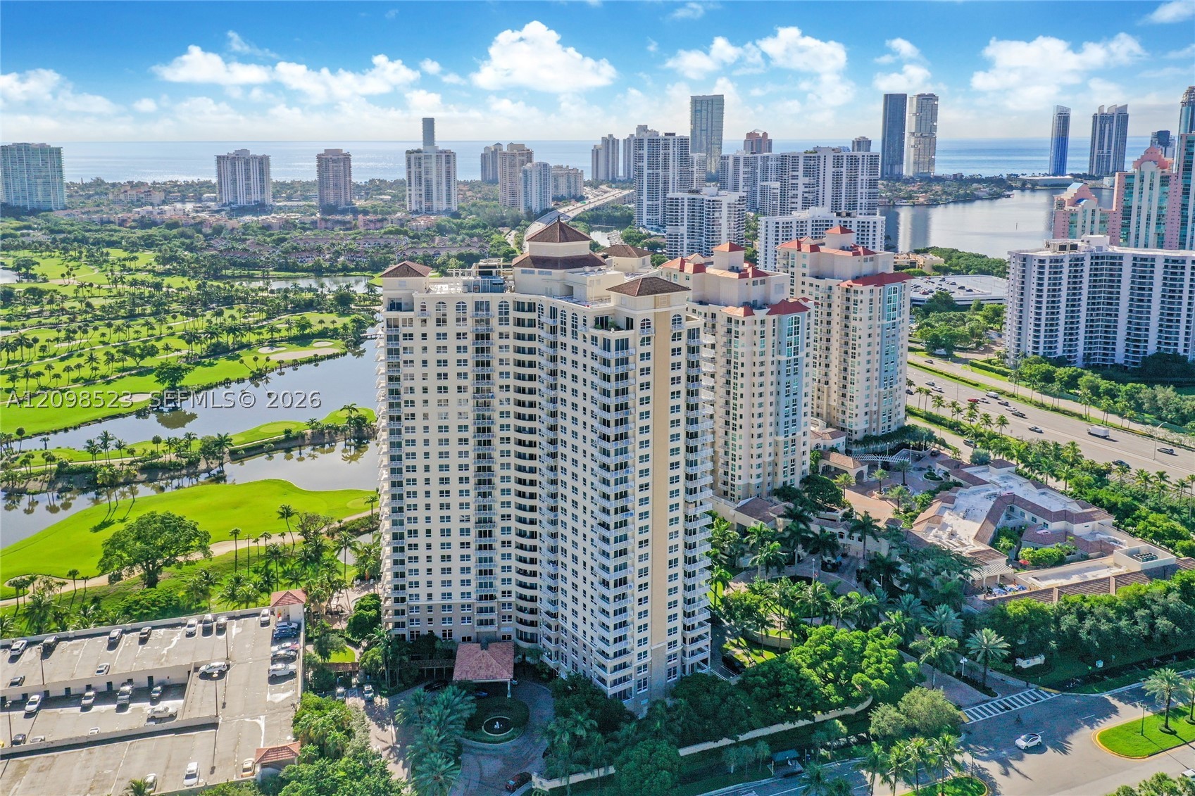 19501 W Country Club Dr #PH-02, Aventura FL 33180