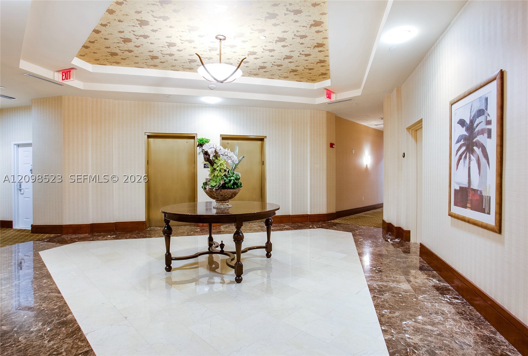 19501 W Country Club Dr #PH-02, Aventura FL 33180