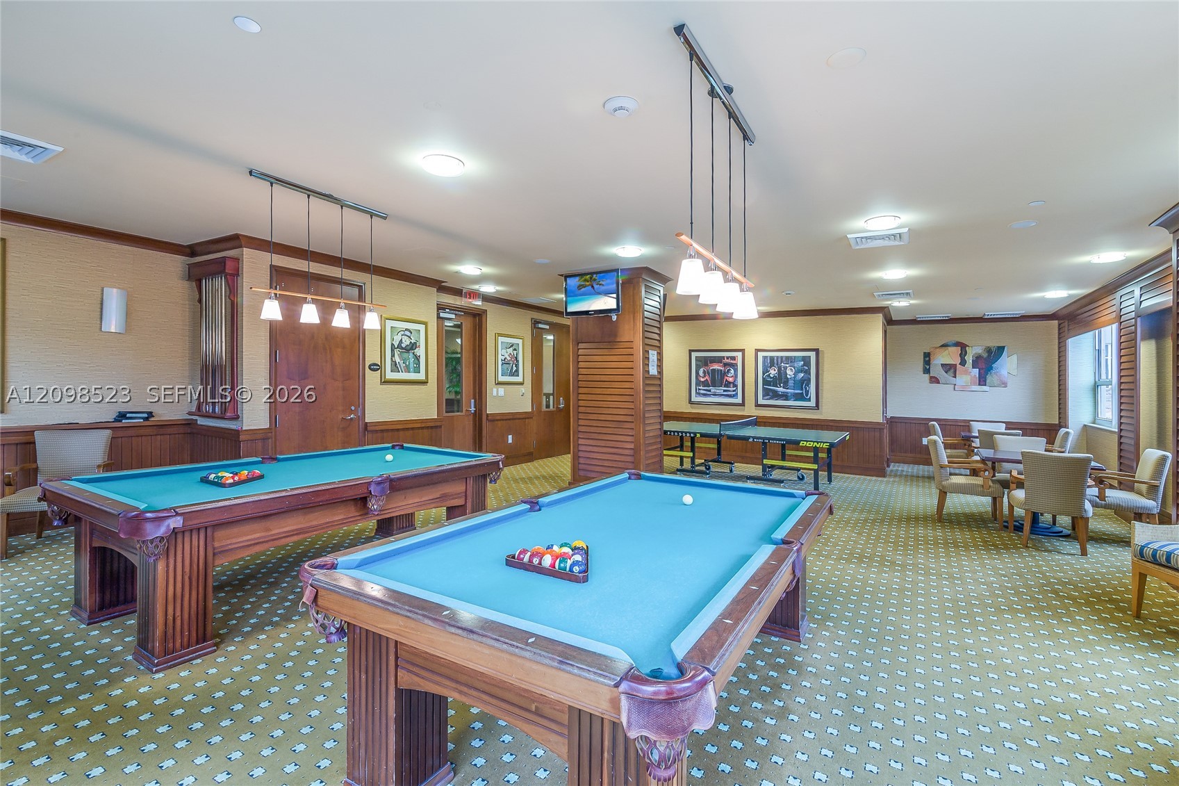19501 W Country Club Dr #PH-02, Aventura FL 33180