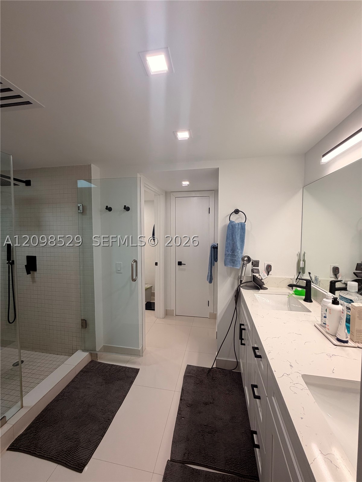181 Crandon Blvd #109, Key Biscayne FL 33149