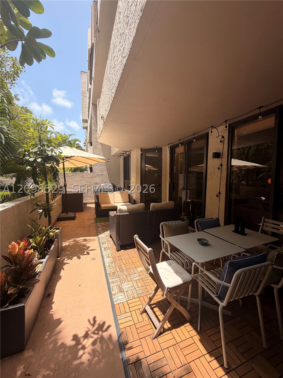 181 Crandon Blvd #109, Key Biscayne FL 33149