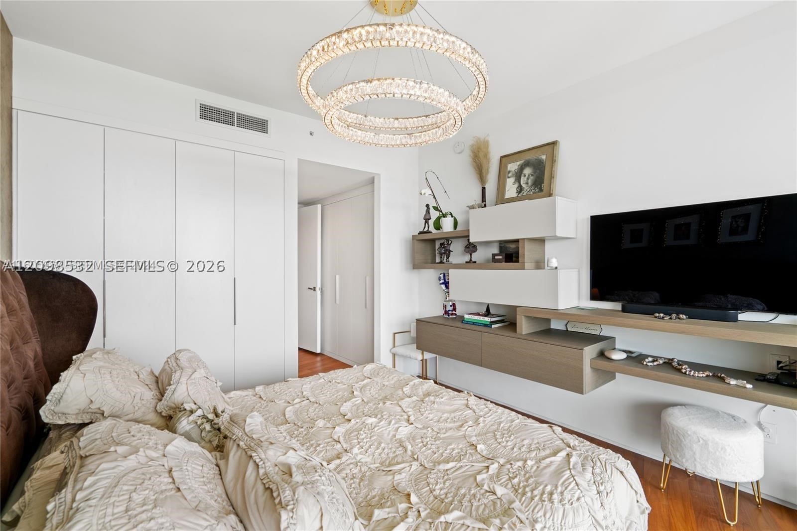 1300 Monad Ter #6C, Miami Beach FL 33139