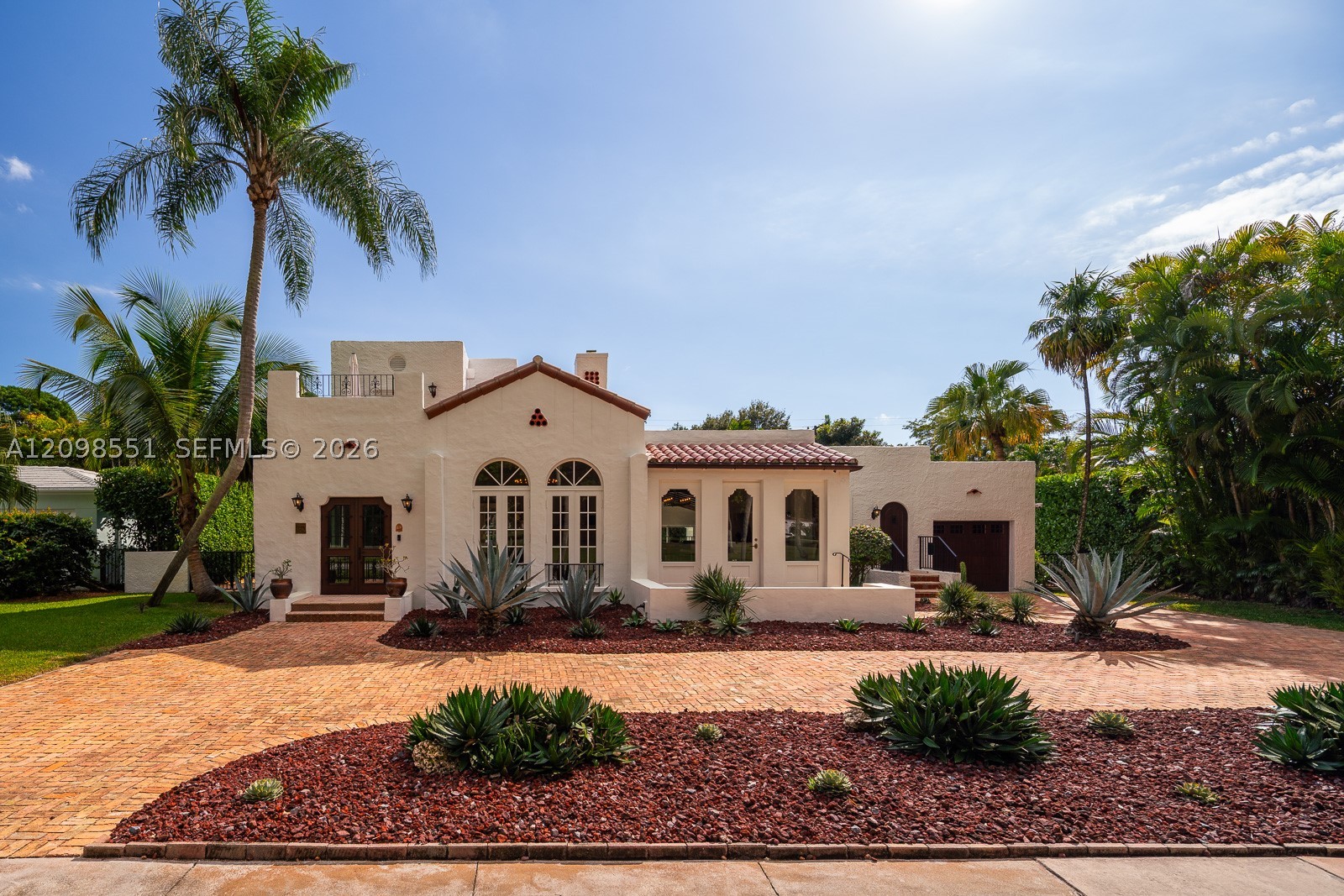 1234 S Greenway Dr, Coral Gables FL 33134