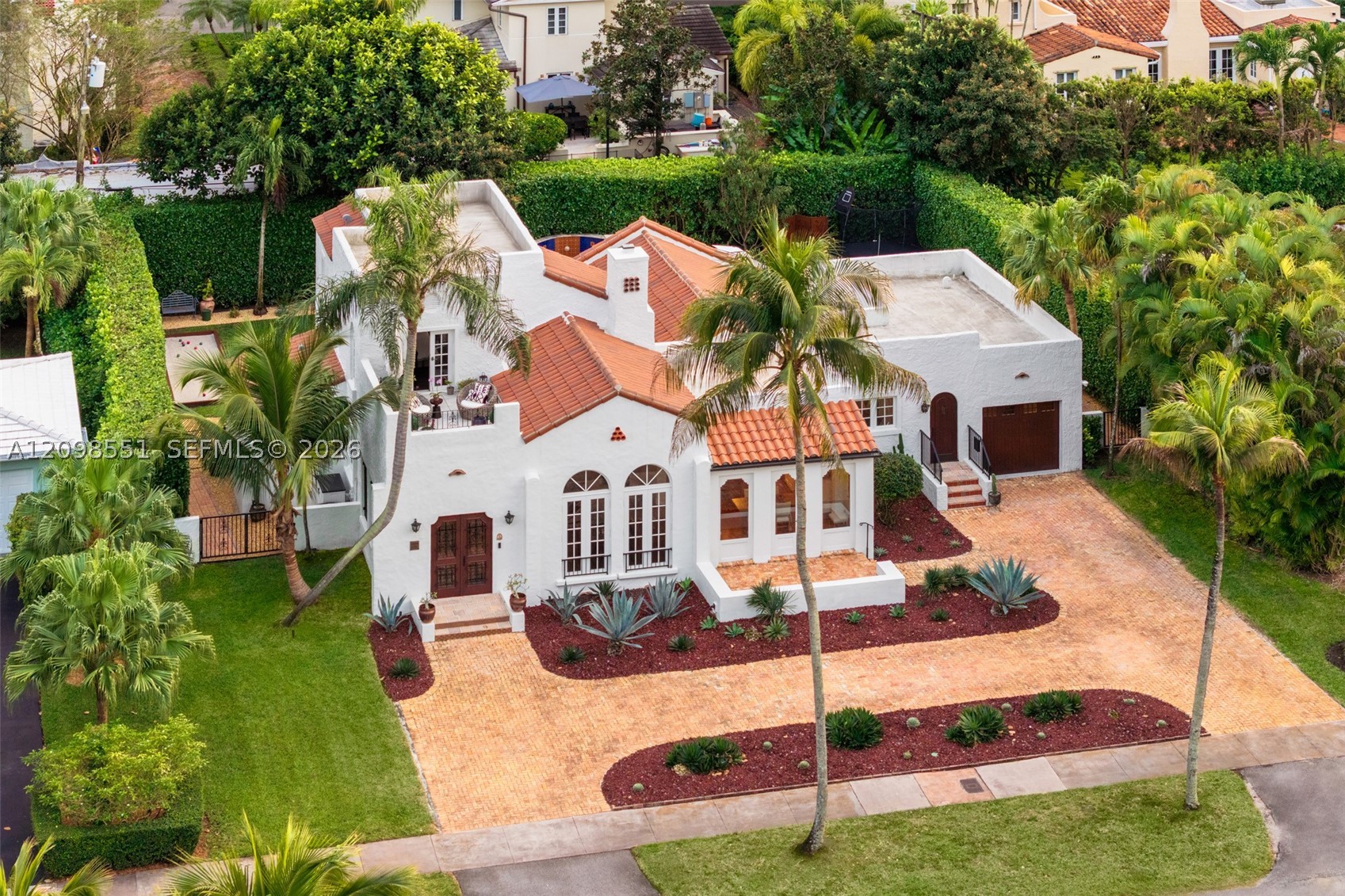 1234 S Greenway Dr, Coral Gables FL 33134
