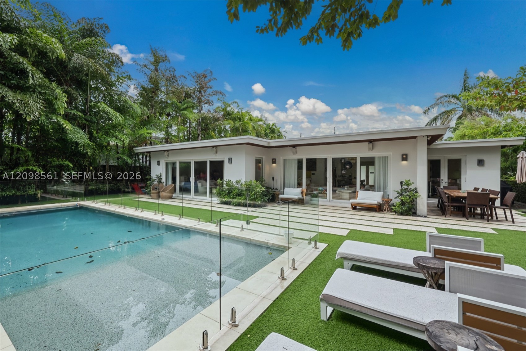 5815 N Bay Rd, Miami Beach FL 33140