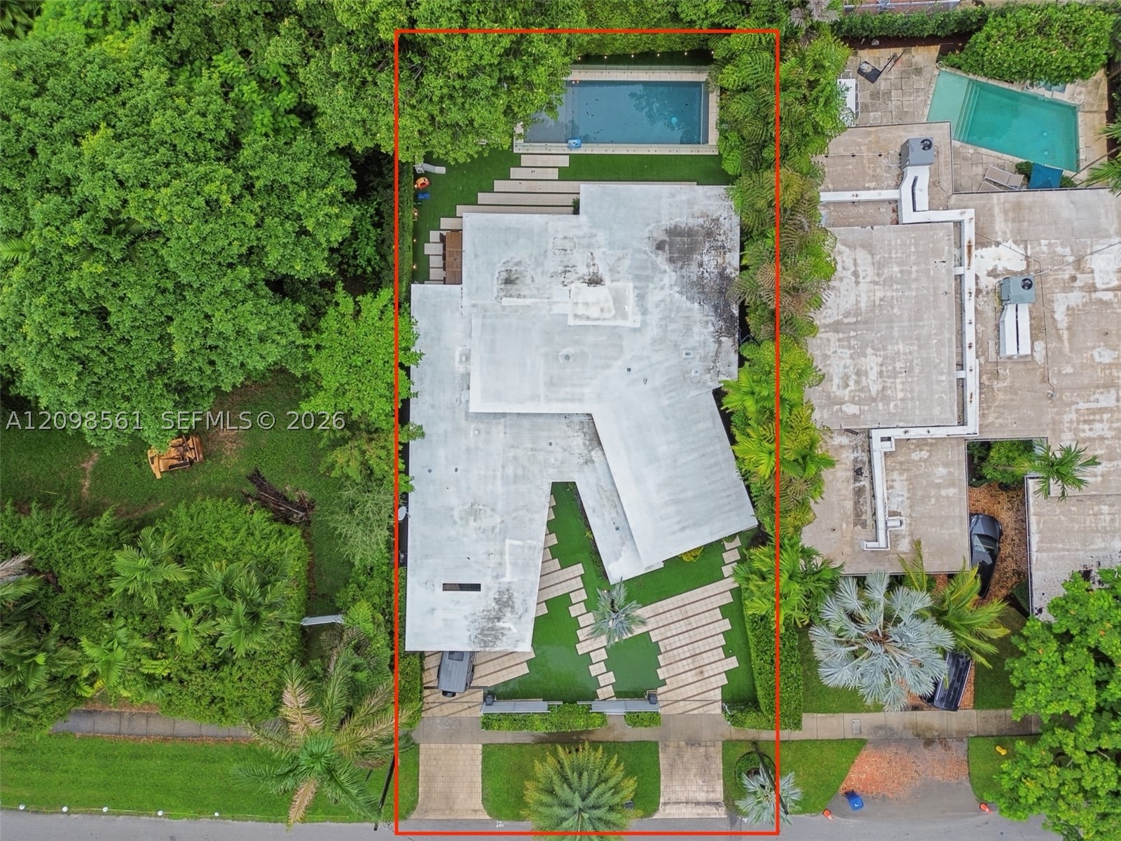 5815 N Bay Rd, Miami Beach FL 33140