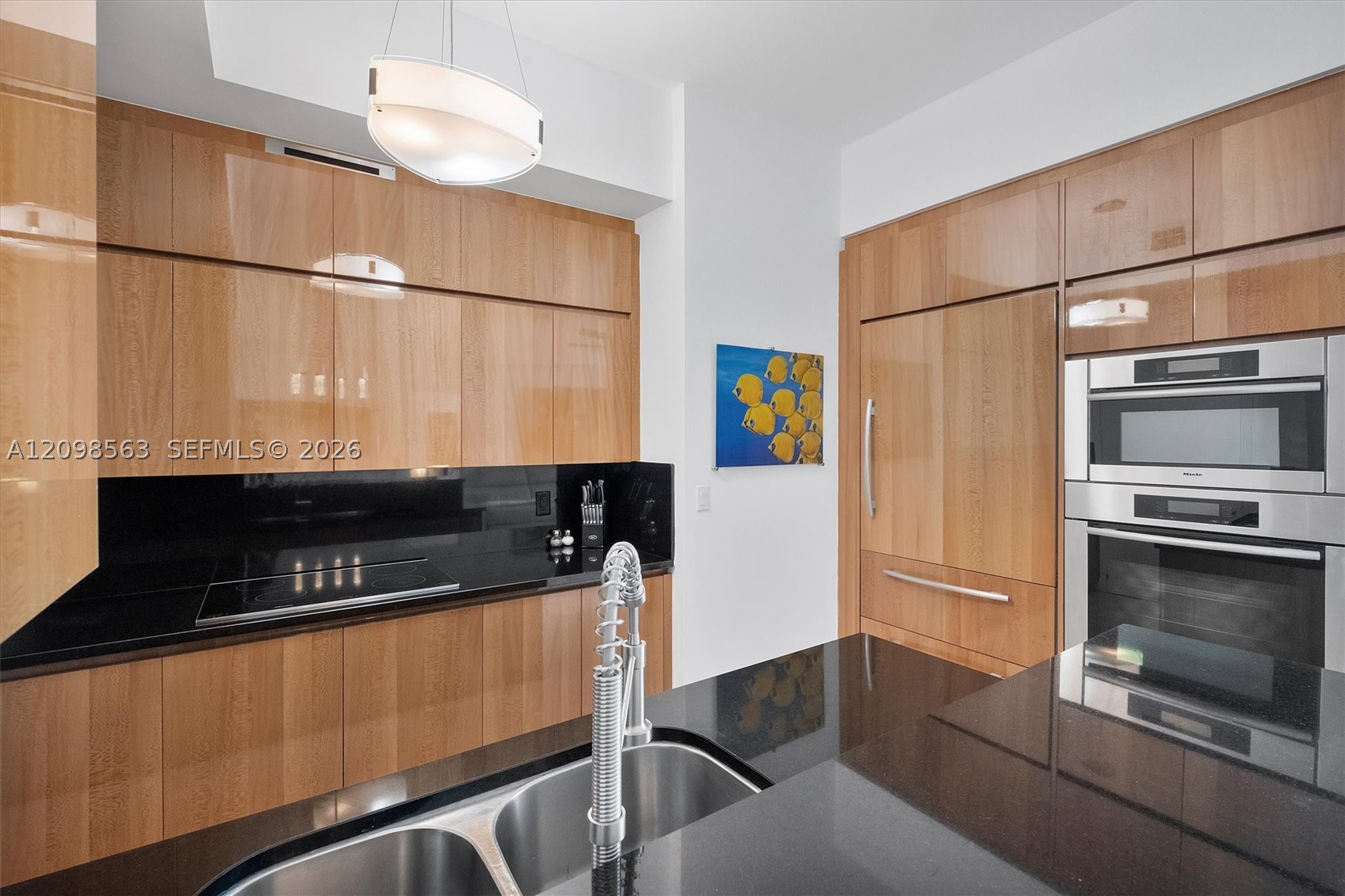 50 S Pointe Dr #704, Miami Beach FL 33139