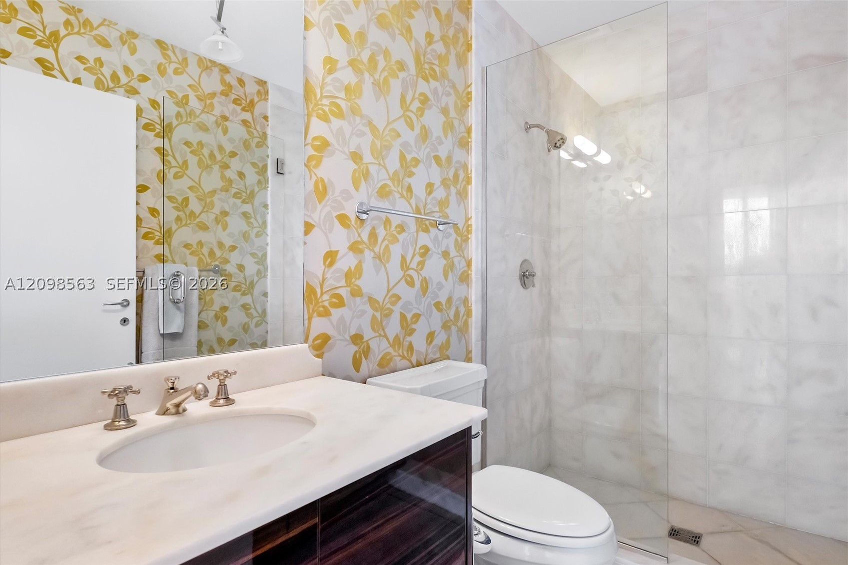 50 S Pointe Dr #704, Miami Beach FL 33139