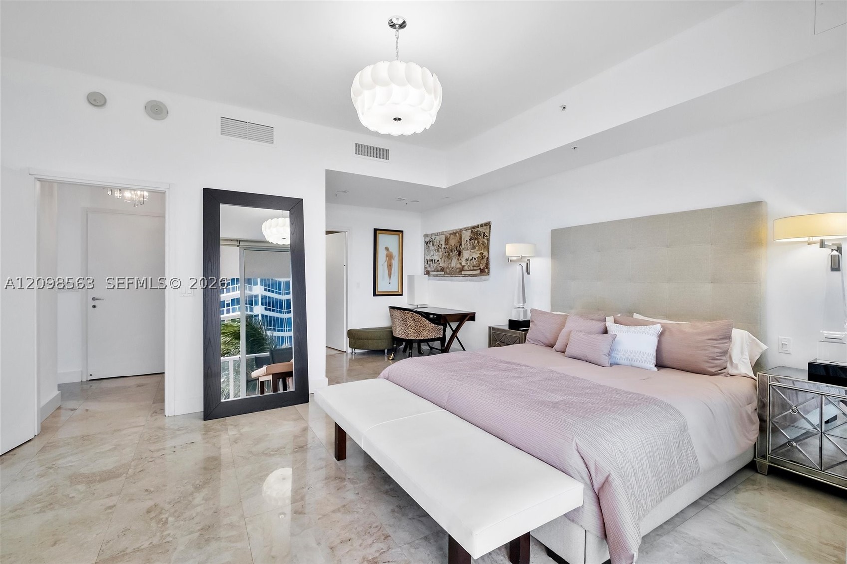 50 S Pointe Dr #704, Miami Beach FL 33139