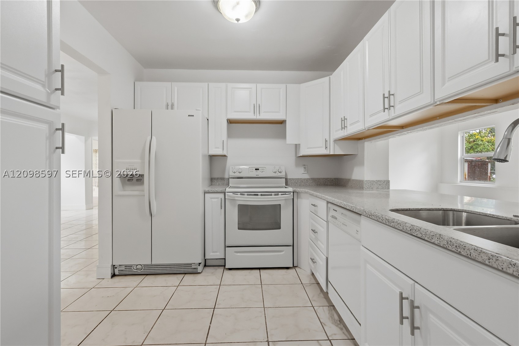 3476 NW 23rd Ct, Lauderdale Lakes FL 33311