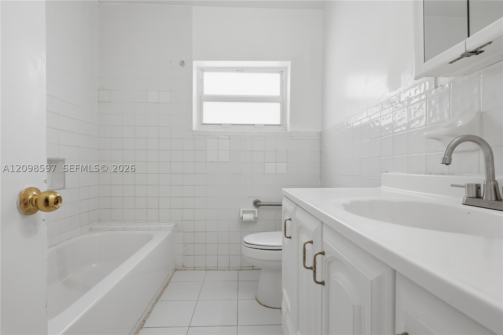 3476 NW 23rd Ct, Lauderdale Lakes FL 33311