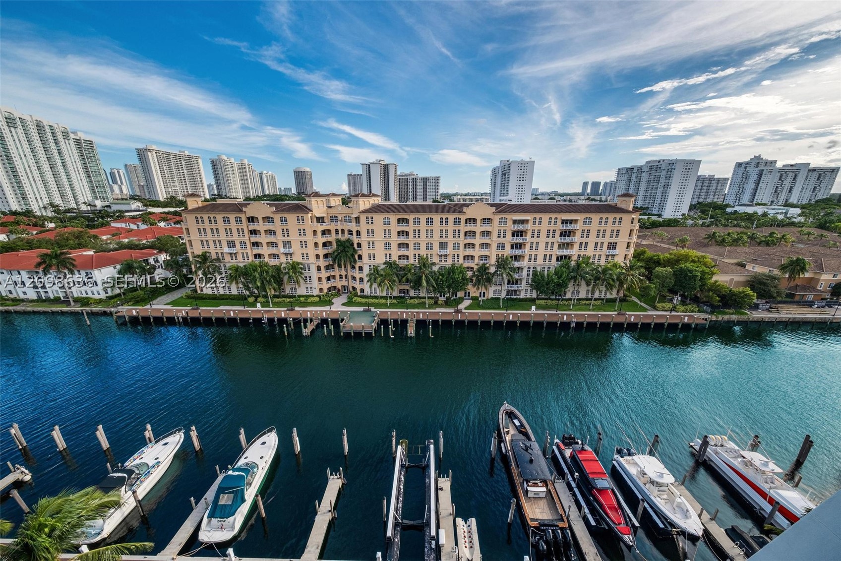 2950 NE 188th St #524, Aventura FL 33180