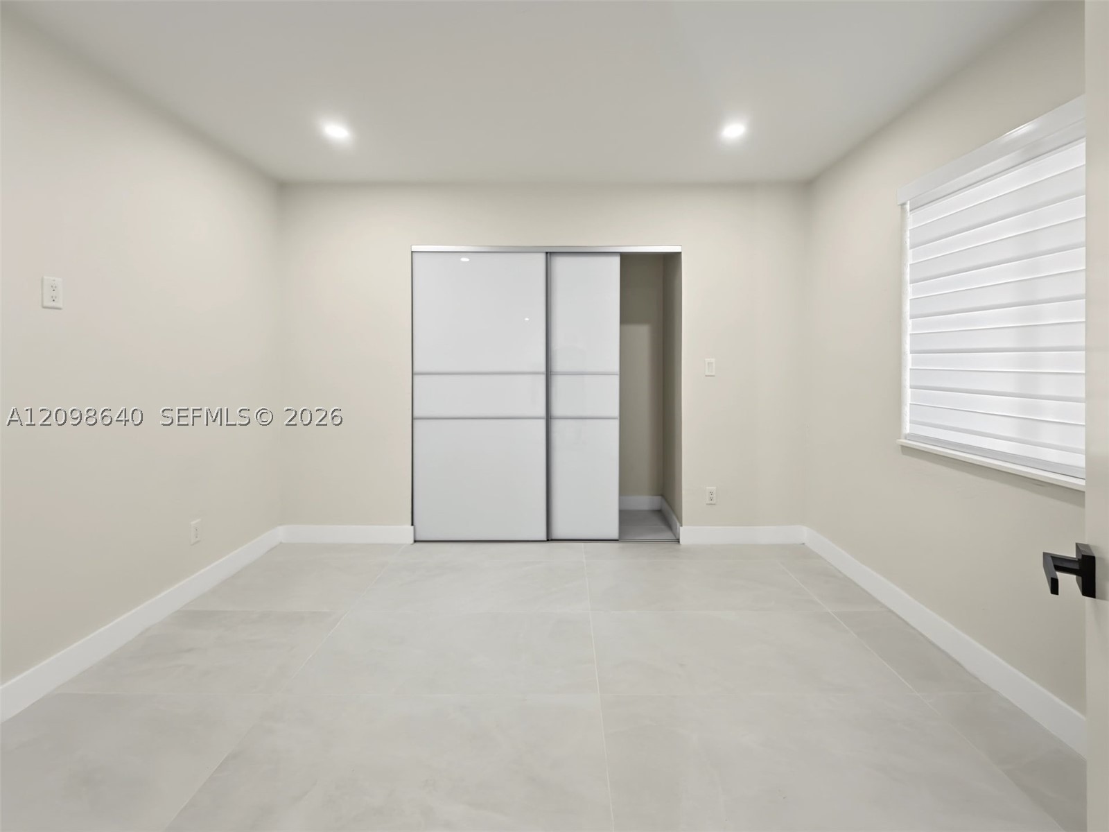 8200 SW 164th St, Palmetto Bay FL 33157