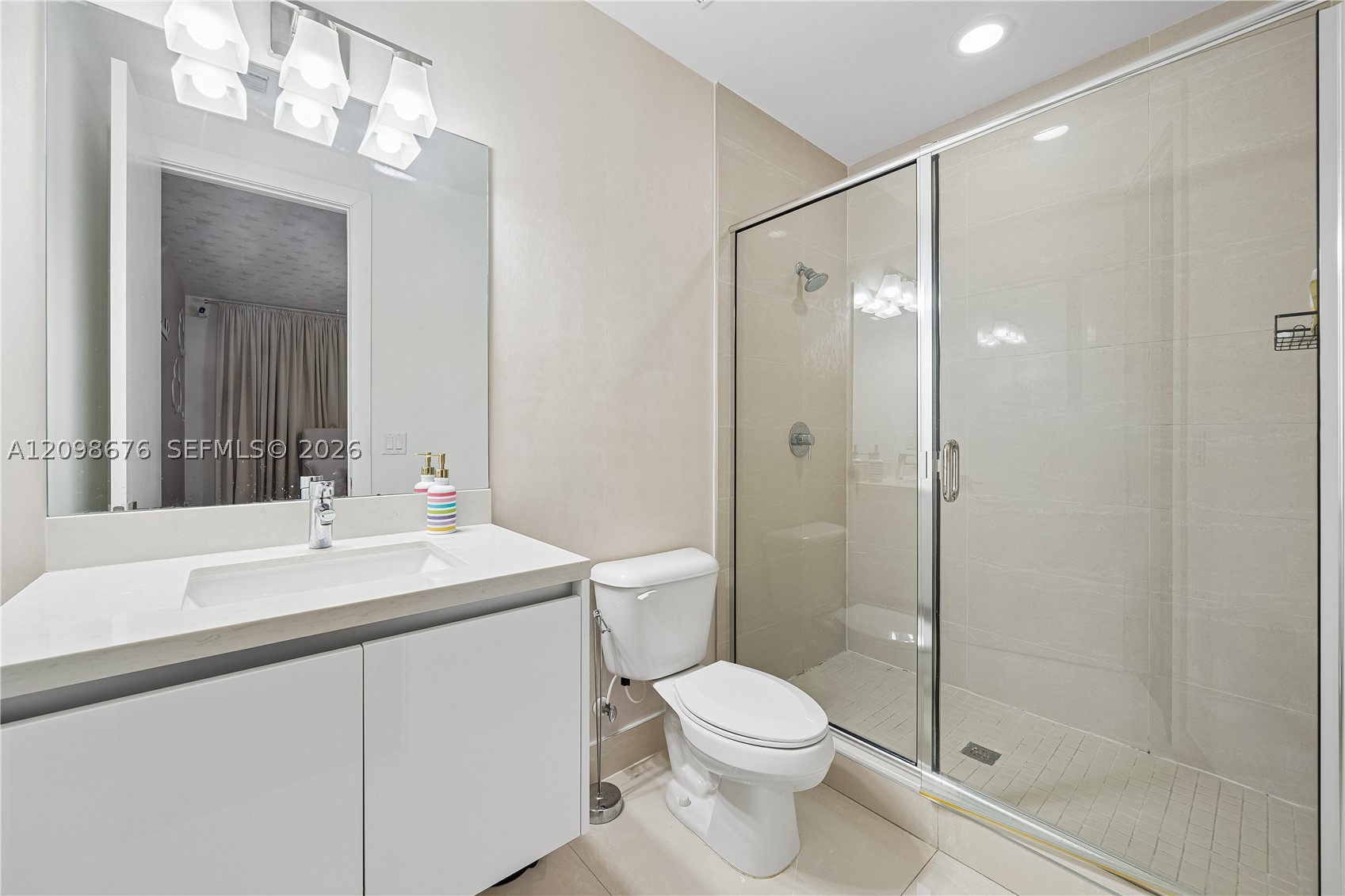 7442 NW 100th Ave, Doral FL 33178