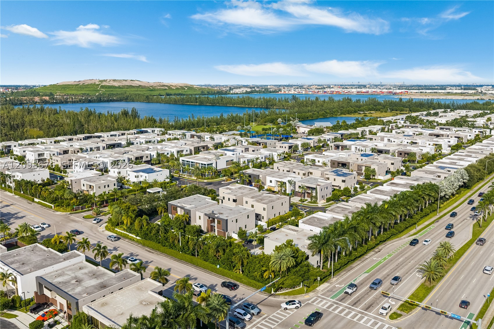 7442 NW 100th Ave, Doral FL 33178