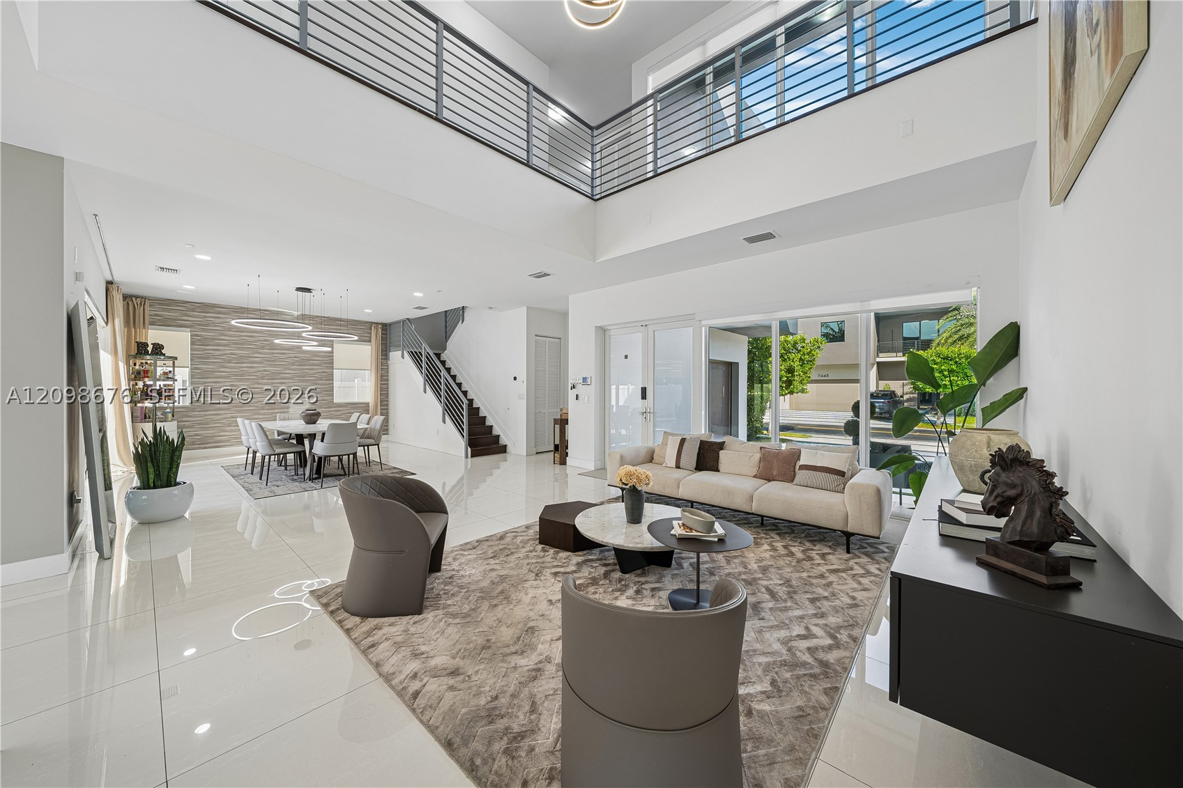 7442 NW 100th Ave, Doral FL 33178