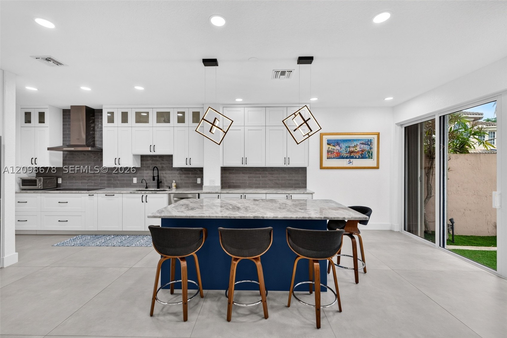 200 NE 14th Ave #6, Fort Lauderdale FL 33301